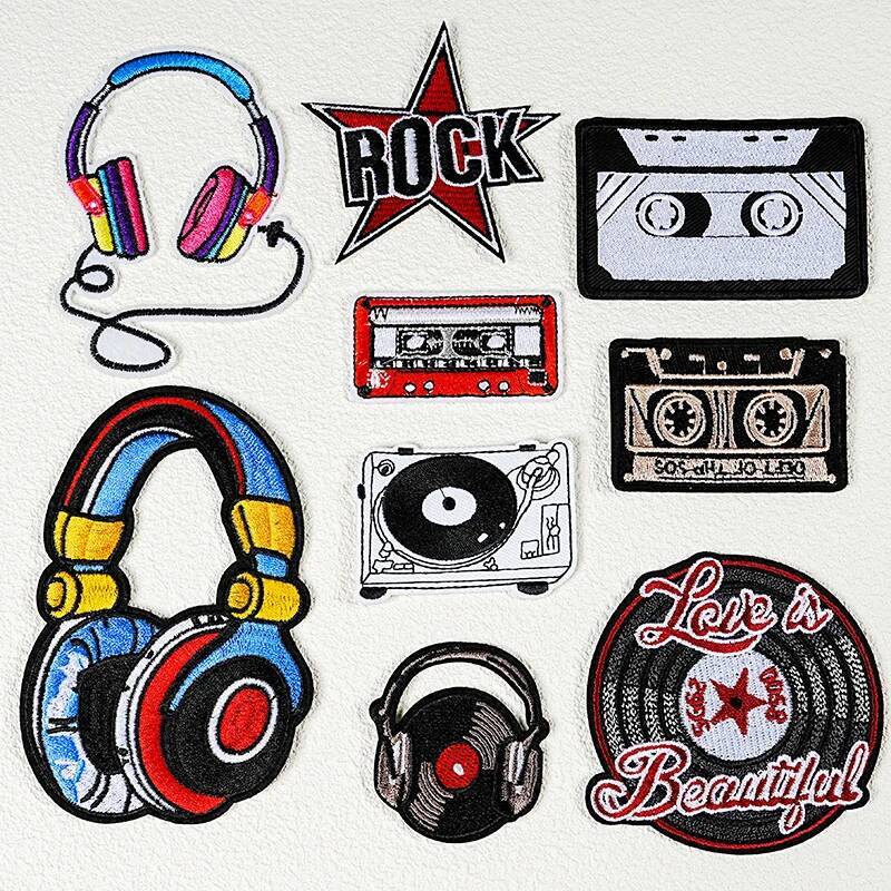 Musical Instrument Photo - バックパックと帽子の装飾用の刺繍入りギターバッジ、ファッショナブルな楽器パッチ、DIYアクセサリー、音楽愛好家、アイロンパッチ