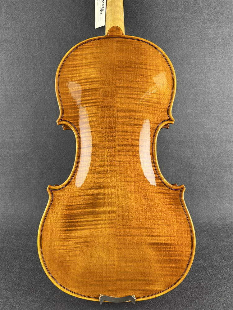 実物写真：フレーム加工されたヨーロピアンメープルウッド製ハン - Musical Instrument Photo のレビューと価格