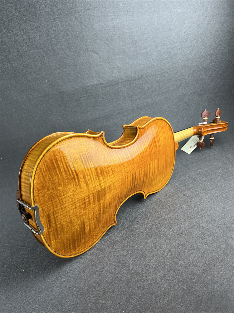 実物写真：フレーム加工されたヨーロピアンメープルウッド製ハン - Musical Instrument Photo のレビューと価格