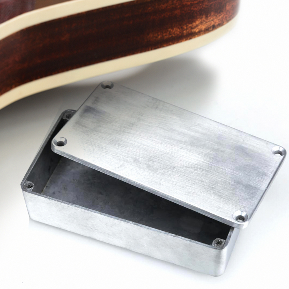 1590B ケーブルストンプボックスエンクロージャー ネジ付 - Musical Instrument Kit のレビューと価格